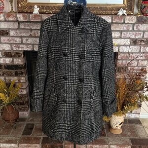 Ellen Tracy Women’s Double-Breasted Black and White Tweed Coat Size Large